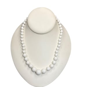 Milk White Pearl Necklace Freshwater Graduated Strand Classic Vintage Look