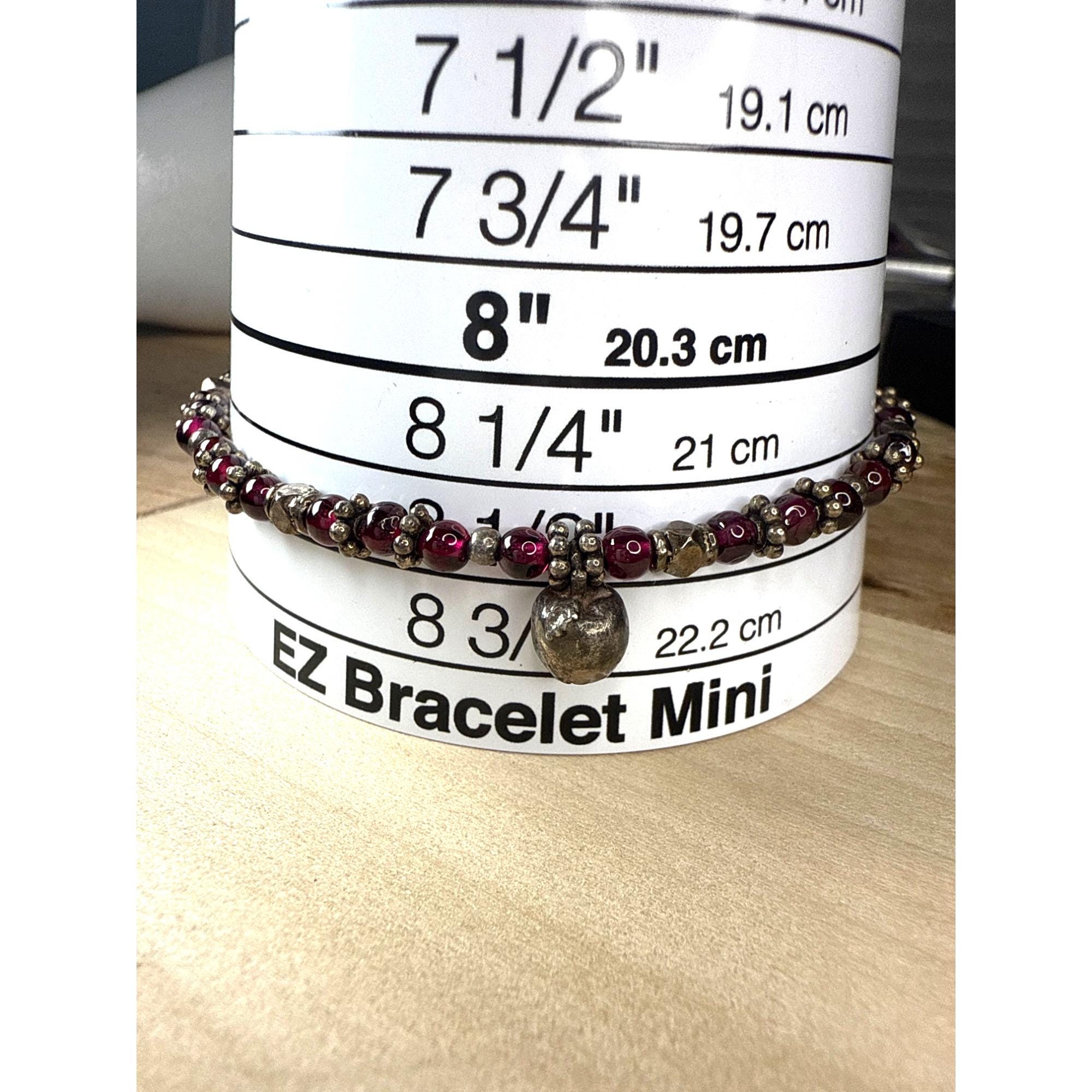 ヴィンテージガーネットビーズブレスレットまたはアンクレット