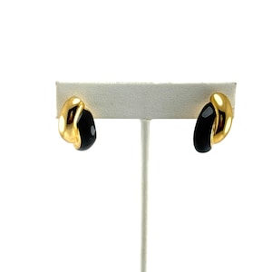 Vintage Carolee Black Enamel Clip-On Earrings Gold Tone Retro Statement Jewelry