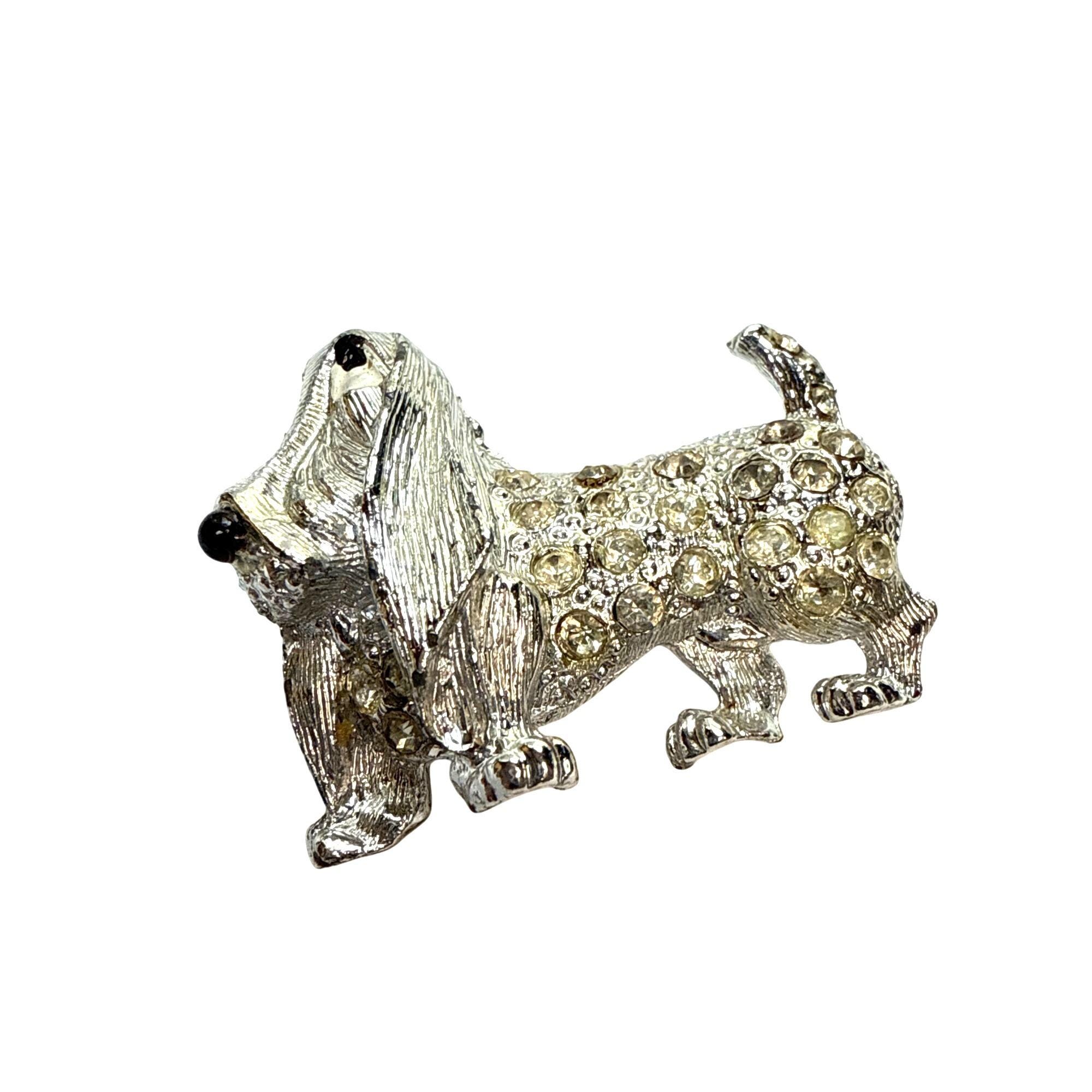 Pendentif/Broche Cristal Blanc Basset Hound - Lauren Spencer - Neuf Avec étiquettes