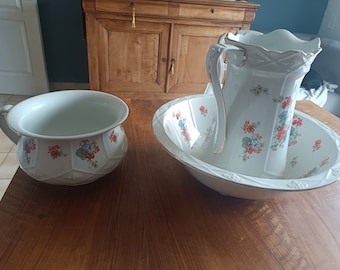Antique 3-piece English earthenware toilet set