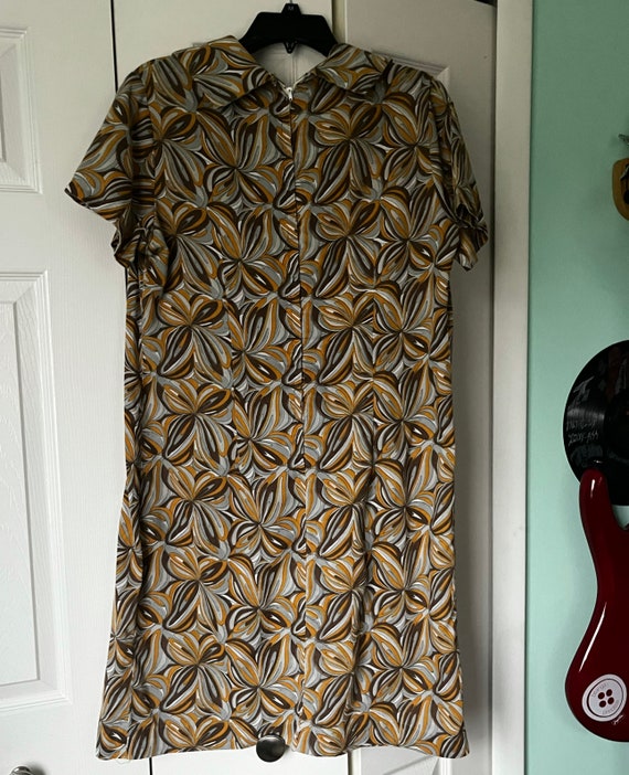 1960s patterned shift dress - image 4