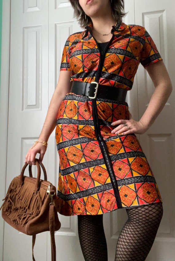 1970s psychedelic dress