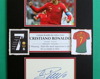 CRISTIANO RONALDO AUTOGRAPH artistic display Football Game Changer