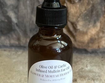 Aceite de gordolobo con infusión de aceite de oliva y ajo