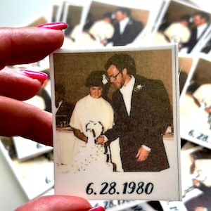 Square Edible Cupcake Toppers – Custom Photos on Wafer or Icing Sheet ( pre-cut)