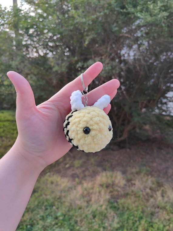 Portachiavi mini ape all'uncinetto per borsette, borse e zaini - Main Image