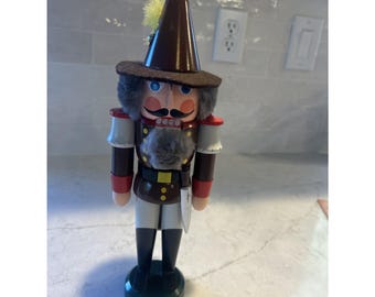 Vintage Original Erzgebirge Nutcracker Hunter 11.5” Wooden Knife Pristine!