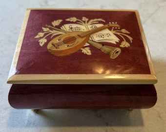San Francisco Music Box Co. Reuge Italian Inlay Marquetry Wood Footed Music Box