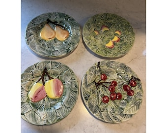 4 Vintage Majolica 8" Dessert Or Wall Decorative plates W Fruits MADE IN ITALY