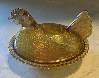 Vintage INDIANA Glass Amber Iridescent Carnival Glass Hen on Nest Beaded