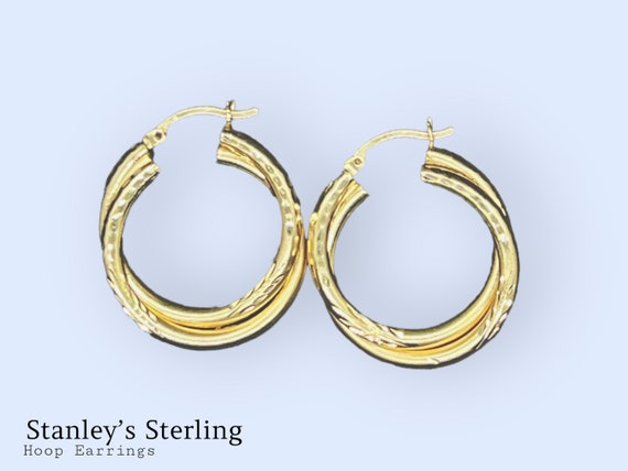 14K Yellow Gold Elegant Doubled Looped Hooped Ear… - image 1