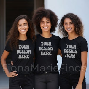 友達グループ モックアップ バンドル、女の子のグループ T シャツ モックアップ、ブラック ベラ キャンバス 3001 モデル モックアップ 女性グループ T シャツ モック デジタル ダウンロード JPG