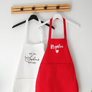 Delantal bordado personalizado, delantal para niños, delantal lindo para cocinar, regalo para el día de la madre, regalo de cumpleaños para mamá, regalo para ella, fiesta de arte con slime para hornear