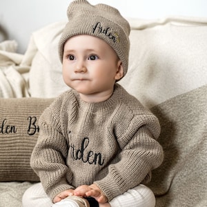 Personalized Baby Embroidered Beanie, Custom Baby Name Beanie, Baby Shower Gift, First Christmas Baby Gift Set, Newborn Gift, Pregnancy Gift image 1