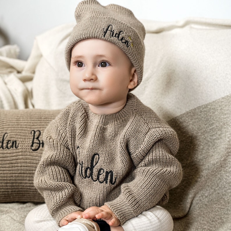 Personalized Baby Embroidered Beanie, Custom Baby Name Beanie, Baby Shower Gift, First Christmas Baby Gift Set, Newborn Gift, Pregnancy Gift image 1