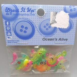 Jesse James Co. Dress It Up ~ Ocean&#39;s Alive Gel Look Flatback Buttons ~ Sealife Turtles Whales Octopus Starfish Fish Crabs