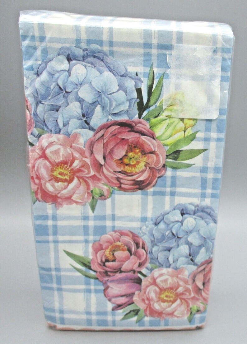 Creative Converting Floral Picking Guest Napkins