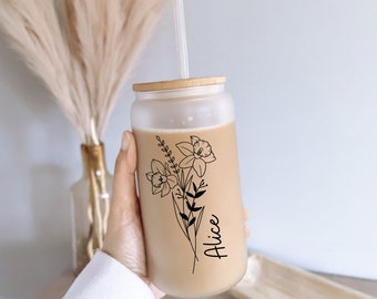 Customized Tumbler With Name Gift Bridesmaid Gift Iced Coffee Cup With Floral Design Birth Flower Glass Tumbler Gift for Mom Party Favor