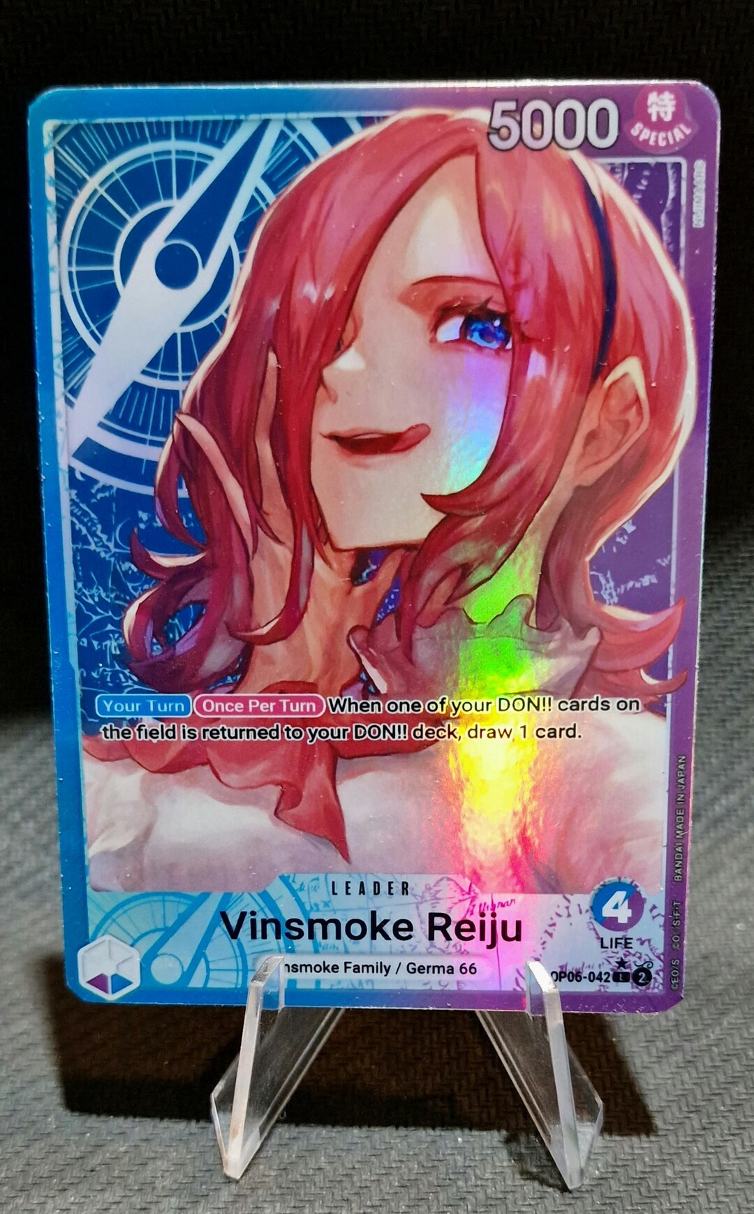 Vinsmoke Reiju OP06-042 Leader Card – One Piece TCG – Holo Rare Alternate Art