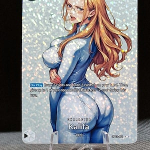 One Piece Karte Holo – Kalifa Custom Character OP03-081 Alt Art New Holography „DOT“ Waifu