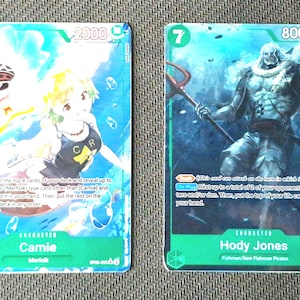 Tarjeta proxy holográfica de One Piece: Camie Hody Jones, personaje OP06, verde