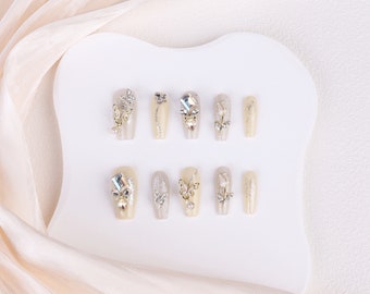Luxury Handmade Press on Nails, Middle Coffin Shape Nails, Diamond Yellow Tulip, French Nails, Party Holiday Nails, Reusable Fake Nails