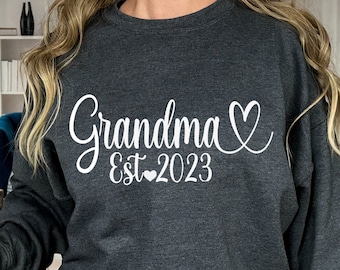 Custom Grandma Est 2023 Shirt, Personalized Grandma Shirt Est, Gift For Grandma, T Shirt Est 2024, Pregnancy Announcement for Grandma