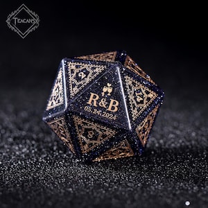 Personalised Wedding Dice - Custom Dnd Gifts, Wedding Gift, Marriage dice, Custom D20, Crystal Dice, Dungeons and Dragons