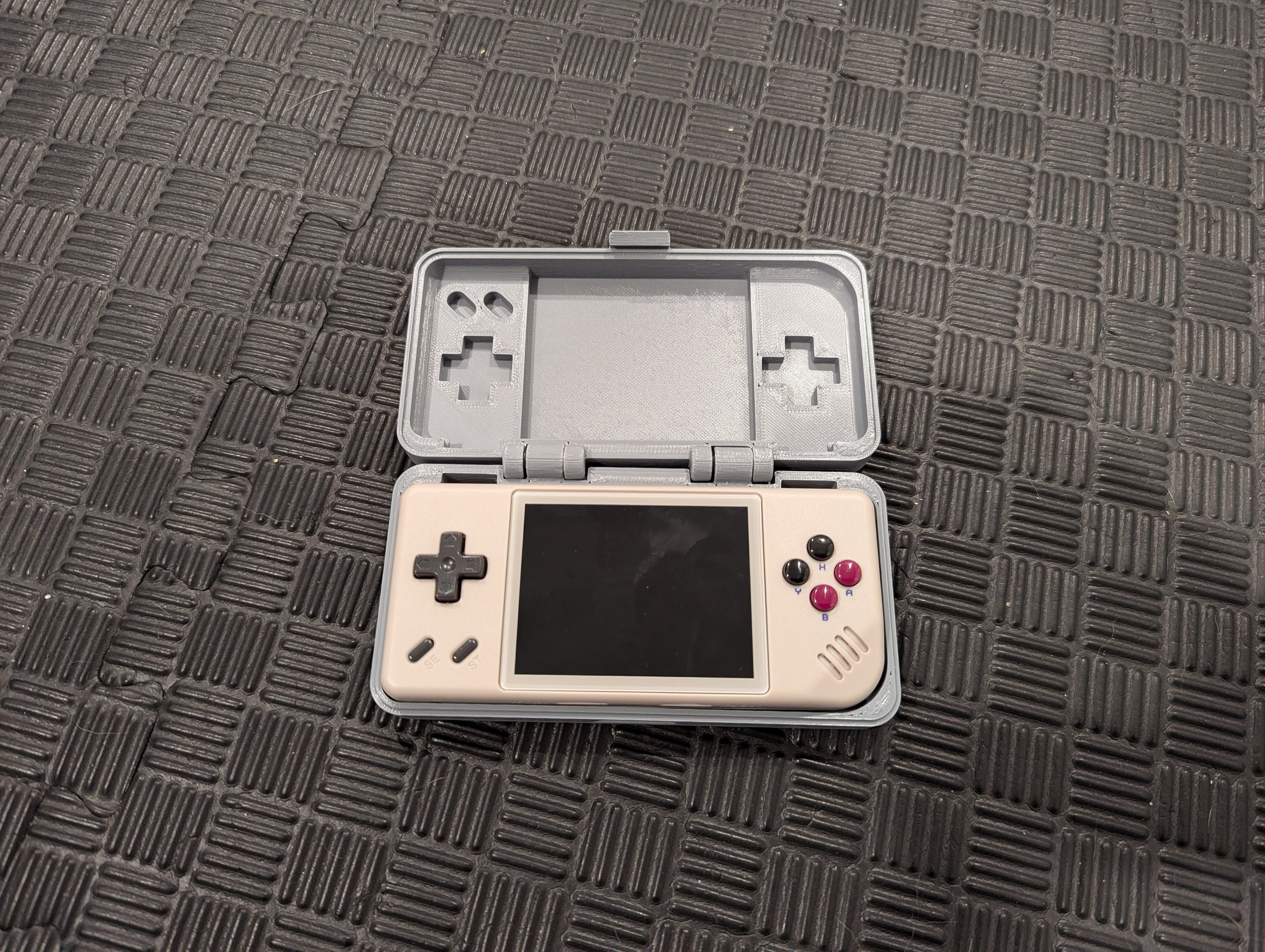 Anbernic RG28XX Retro Handheld Case STL File (easy-to-print