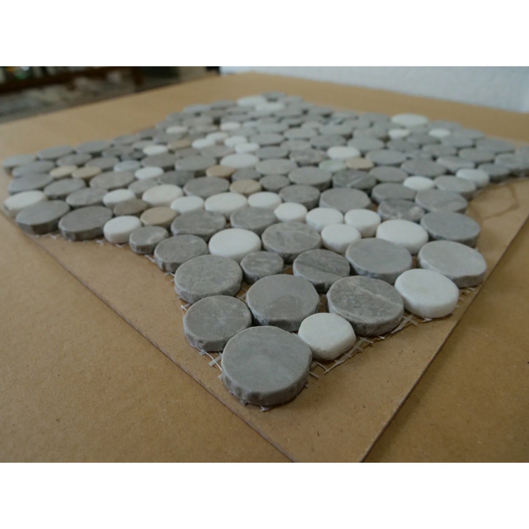 Round Stones Mosaic Tiles Price per Sq. Ft., Random Sized Natural Stone