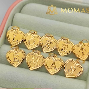 Colgante minimalista con inicial del alfabeto en oro puro 916 de 22 quilates, regalo para ella