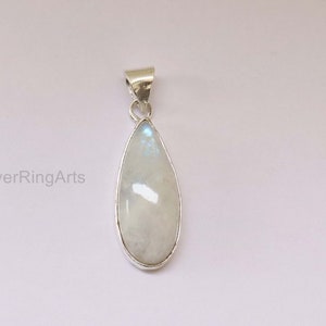 Rainbow Moonstone Gemstone Pendant Pendant 925 Sterling Silver Pendant Moonstone Pendant Jewelry Designer Pendant Antique Women Jewelry Gift