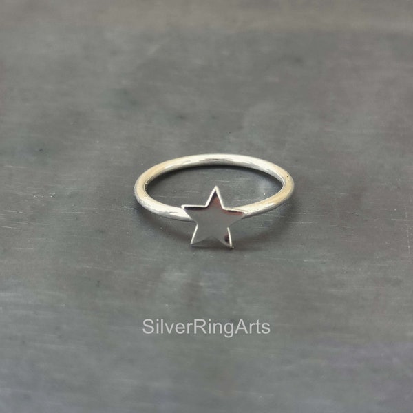 Mini Star Ring, Sterling silver Ring,Little Star Ring,Thin Ring,Star Delicate Ring,Minimalist Ring, Dainty Ring, Midi Ring, Cute Star Ring