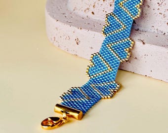 Delicate Blue and Gold Heart Shaped Peyote Stitch Handmade Bracelet, Original Japanese Delica Myuki Seed Beads, Adjustable Bracelet