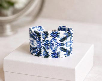 Royal Delft Inspired Beaded Cuff Bracelet, Blue Porcelain Loom Jewelry, Handmade Statement Miyuki Bracelet, Limited Edition
