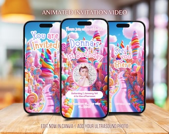 Op de afbeelding: Geanimeerde video-uitnodiging voor een eerste verjaardagsfeest met een candyland-thema. De uitnodiging toont een kleurrijke candyland-scène met een roze pad, snoepstokken en een regenbooglolly. De tekst op de uitnodiging luidt "You are Invited! Donna's 1st Birthday. Saturday | January 1st 4 in the afternoon. See you there."