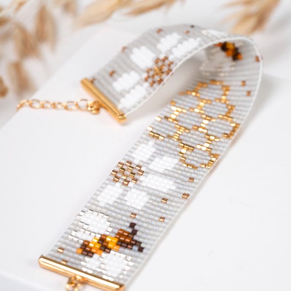 Bee Beaded Loom Bracelet PDF pattern for Miyuki delica 11/0, DD - 020