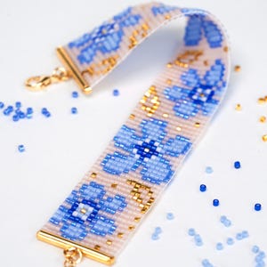 Blue Blooms kralenarmband pdf-patroon voor Miyuki-delica 11/0, DD - 001
