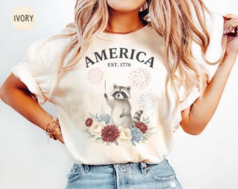250 Years Raccoon Comfort Colors Shirt Celebrate 250th Anniversary Americas Birthday Independence Day 4th of July Semiquincentennial