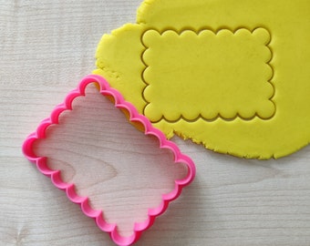 Basic Shape- Scalloped Rectangle Cookie Cutter