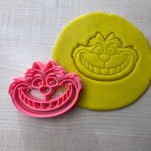 Cheshire Cat Cookie Cutter, Alice Adventures in Wonderland Themed Cookies Cutters