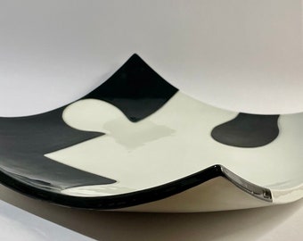 Handmade ceramic platter, Unique serving tray, Home decor, Handmade gift, Tableware, Decorative tray, Contemporary art, Black & white,Jigsaw