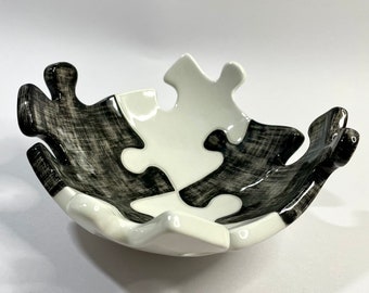 Ciotola in ceramica fatta a mano, ciotola decorativa, ciotola bianca e nera, decorazioni da tavola, arte in ceramica, decorazioni per la casa, regalo unico, ciotola puzzle, porta gioielli