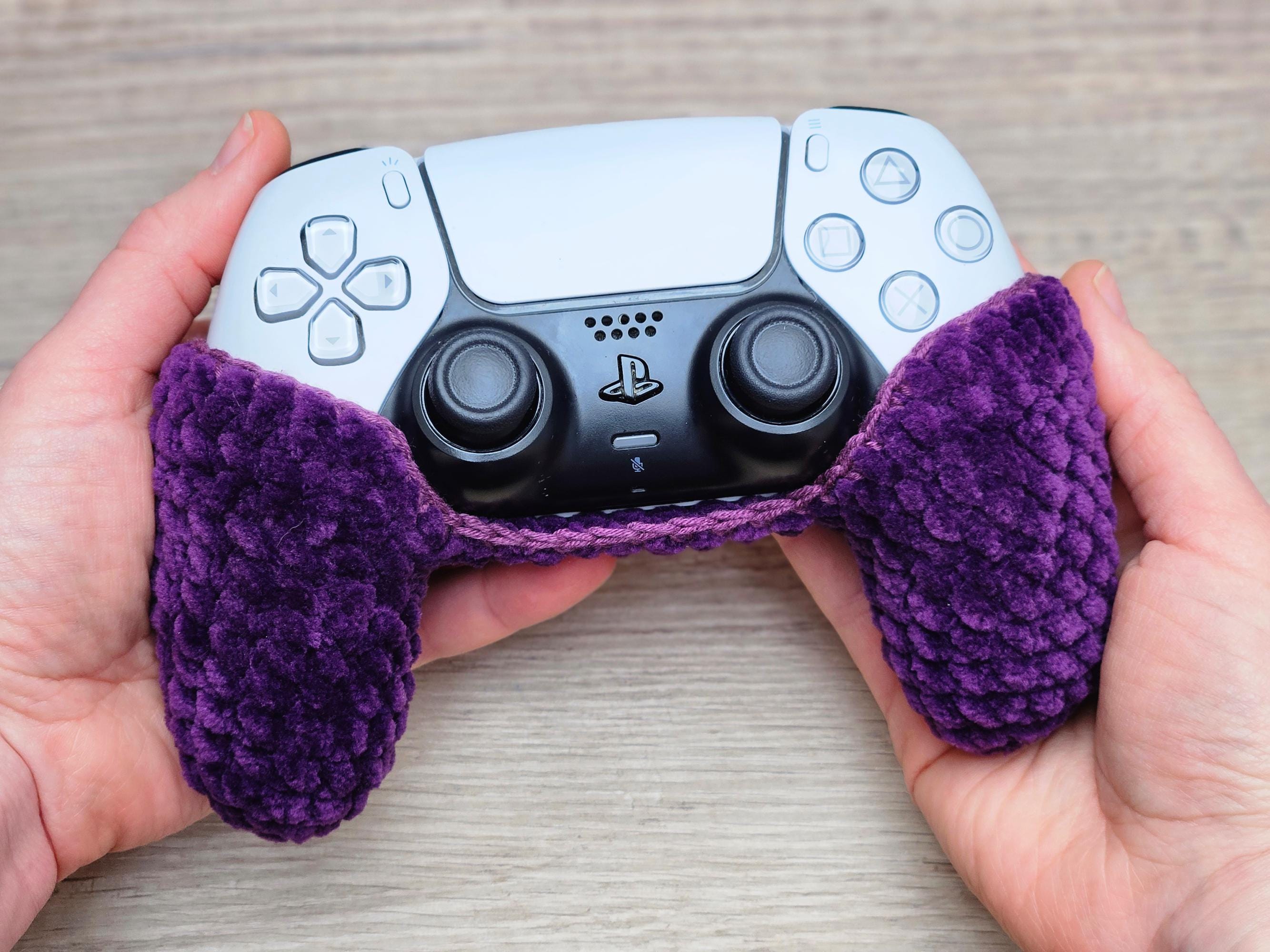 PS5 ハンドプロテクト クリスタルケース021 Amazon.com: Oniartasy Transparent PC Case for PS5 Controller