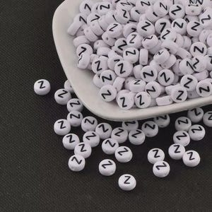 100pcs Letter Z Beads – White Round Acrylic Beads A-Z – Jewellery Making