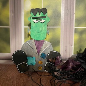 Frankenstein Shelf Sitter