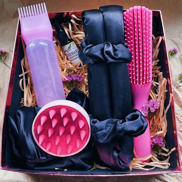 Coffret de soins capillaires, coffret de soins capillaires, coffret bien-être, coffret cadeau, soin capillaire, beauté, bien-être, amour de soi, amour de soi, huile capillaire, massage, boucles.