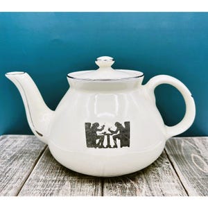 1930s Hall China Silhouette Teapot, Art Deco Streamline Tavern Scene Cream Ceramic Pot with Platinum Trim, Antique Collectible, Cracked Lid