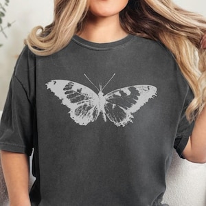 Grunge Butterfly T-Shirt, Y2K Faded Black Shirt, Grunge Tee Women, Monochrome Edgy Bootleg Tee